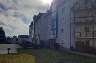 Wohnung kaufen in Meiserstraße 23, 92637 Hammerweg, 3-Zimmer Dachgeschoßwohnung mit Tiefgaragenstellplatz in Weiden-Hammerweg