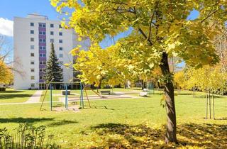 Wohnung kaufen in 91074 Herzogenaurach, Ein Ort zum Leben: 3 Zimmer, Loggia und ruhiges Umfeld