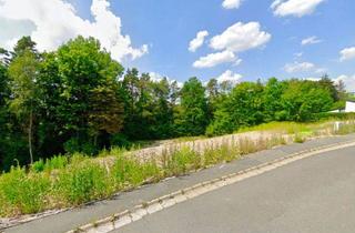 Grundstück zu kaufen in Ringstraße 10, 91334 Hemhofen, 3 erschlossene Baugrundstücke mit Fernblick, Hanglage und Bauvorbescheid für Mehrfamilienhäuser