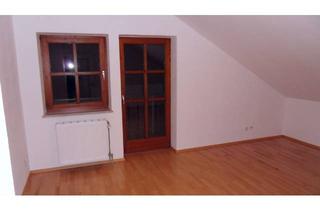 Wohnung mieten in 94034 Hacklberg, Wohnen mit Charakter: Zwei-Zimmer-Dachgeschosswohnung in Passau-Hacklberg