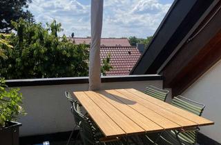 Wohnung mieten in 70619 Sillenbuch, Helle 3,5 Zimmer-Maisonettewohnung mit 2 Balkonen, Klimaanlage und TG-Stellplatz