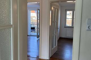 Wohnung mieten in Bergstraße, 86199 Göggingen, Altbau-Charme im Herzen von Göggingen: Stilvolle 3-Zimmer-Wohnung mit Balkon und EBK
