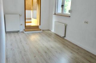 Wohnung mieten in Hauptstr. 63, 76872 Winden, Ruhiges Zuhause mit zwei Zimmern in Winden