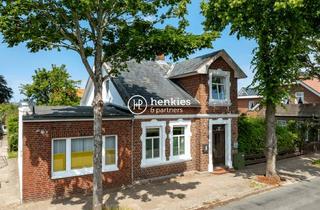 Haus kaufen in 25938 Nieblum, Nordseecharme trifft Entwicklungspotenzial – MFH mit Ferienvermietung in Wyk auf Föhr