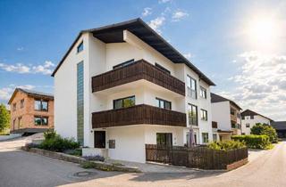 Mehrfamilienhaus kaufen in 93053 Oberisling-Graß, Mehrfamilienhaus mit fünf Wohneinheiten und Eigennutzungsoption in Regensburg-Oberisling