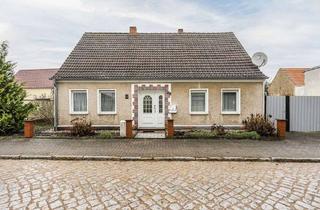 Einfamilienhaus kaufen in 14827 Wiesenburg, Freistehendes Einfamilienhaus mit Nebengelass und viel Platz
