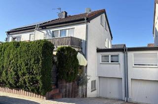 Doppelhaushälfte kaufen in 63454 Hanau, Ruhig wohnen in Feldrandlage: Doppelhaushälfte 5 Zi, 140 qm, Garage