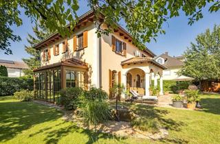Villa kaufen in 82152 Planegg, Mediterrane Familienvilla mit privatem Wellnessbereich und Tiefgarage