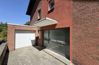 Einfamilienhaus kaufen in Im Klarenpesch 19, 50226 Frechen, Großzügiges 240 m² Einfamilienhaus oder 3-Parteien-Haus mit Wärmepupe und großem Garten