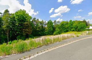 Grundstück zu kaufen in Ringstraße 10, 91334 Hemhofen, 3 erschlossene Baugrundstücke mit Fernblick, Hanglage und Bauvorbescheid für Mehrfamilienhäuser