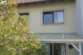 Reihenhaus kaufen in 90455 Kornburg, Provisionsfrei: Reihenhaus in Nürnberg-Kornburg mit Fußbodenheizung & Garage