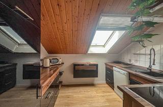 Wohnung kaufen in 74912 Kirchardt, Einziehen und wohlfühlen – Bezugsfreie 4-Zimmer-Dachgeschosswohnung mit sonnigem Balkon & Garage