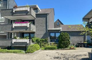 Anlageobjekt in 40667 Meerbusch, 2 Häuser – viele Möglichkeiten in Bestlage von Büderich!