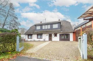Einfamilienhaus kaufen in 26131 Oldenburg, Zwei großzügige Einfamilienhäuser auf weitläufigem Grundstück – vielseitig nutzbar