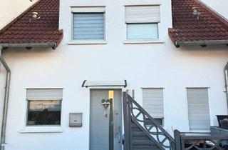 Reihenhaus kaufen in 06729 Elsteraue, Elsteraue - Attraktives Reihenhaus mit 140qm, 2 Stellplätzen &kleinen Garten