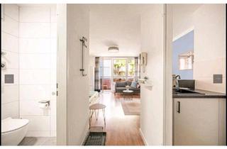 Wohnung kaufen in 10409 Berlin, Berlin - Urbanes Studio an der S Greifswalder Str - Saniert , Balkon, EBK