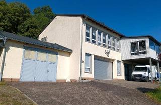 Haus kaufen in 55767 Brücken, Brücken - Alte Schule, Oldtimer, viel Platz und Ruhe
