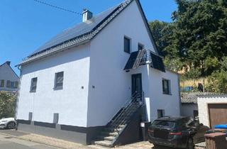 Einfamilienhaus kaufen in 66851 Queidersbach, Queidersbach - Energetisches Schmuckstück mit großem Grundstück in Top-Lage