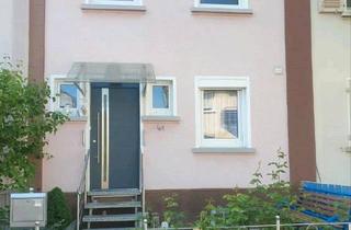 Reihenhaus kaufen in 74348 Lauffen, Lauffen am Neckar - Reihenmittelhaus zum kauf