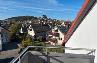 Wohnung kaufen in 36100 Petersberg, Petersberg - Helles Dachgeschoss mit Sonnenbalkon in Petersberg
