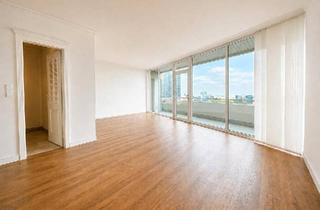Wohnung kaufen in 40474 Düsseldorf, Düsseldorf - Provisionsfreie Wohnung mit Panoramablick in Düsseldorf-Golzheim