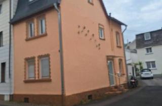 Haus kaufen in 56130 Bad Ems, Bad Ems - Kleines Haus mit Nebengebäude und Garage