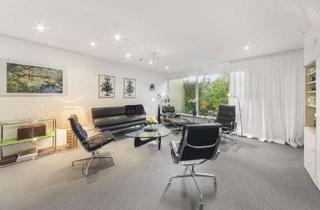 Wohnung kaufen in 14055 Charlottenburg, Wohnen mit viel Platz und eigener Terrasse - 4-Zimmer-Wohnung in begehrter Westend-Lage