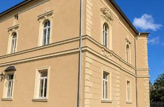 Wohnung kaufen in 06618 Naumburg, 4 Zimmer mit Terrasse und privatem Garten - Denkmal-AfA