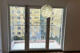 Wohnung mieten in Preußenstraße, 66111 Saarbrücken, Geschmackvolle 1,5-Raum-Wohnung mit Balkon und EBK in Saarbrücken-City