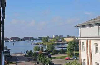Wohnung mieten in Neckarstrasse, 26382 Innenstadt, Hafenblick von der Loggia & Südstrand Nähe! Schöne 2 -Zimmer-Wohnung!