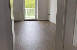 Wohnung mieten in 51373 Küppersteg, 1.OG Moderne ruhige 2-Zimmer-Whg. zentral in Leverkusen mit Garten und Balkon