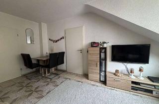 Wohnung mieten in Schutzbergstraße, 66119 Saarbrücken, Wohnen mit Charakter: 2-Zimmer-Dachgeschosswohnung in Saarbrücken