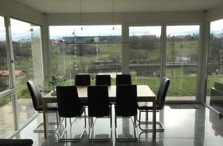 Wohnung mieten in 71088 Holzgerlingen, Helle Wohnung mit unverbauter Aussicht in ruhiger Ortsrandlage.