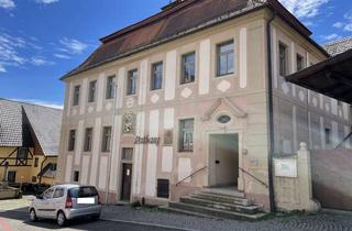 Wohnung mieten in Hauptstraße 69, 76703 Kraichtal, Schöne 2-Zimmer-Wohnung im Alten Rathaus in Kraichtal-Gochsheim
