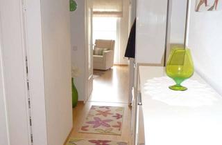 Wohnung mieten in Hechtweg, 88709 Meersburg, Schöne 2,5-Zi-Whg mit Balkon, EBK und Stellplatz in Meersburg