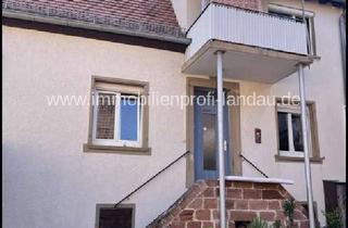 Haus kaufen in 76831 Birkweiler, 2 Häuser ein Preis und viel Potential