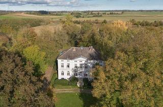 Haus kaufen in 23619 Mönkhagen, Einmaliges Gutshaus - 6 Wohneinheiten - Nähe Lübeck