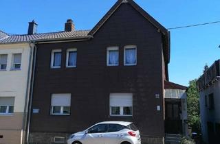Haus kaufen in 66287 Quierschied, 1-2 Parteienhaus in Göttelborn zu verkaufen