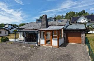 Haus kaufen in 56865 Schauren, Wenn Wohnen zum Lieblingsort wird - mit Wintergarten, Garten und Garage