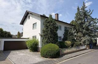 Haus kaufen in 63486 Bruchköbel, Vielseitiges, unvermietetes Zweifamilienhaus mit großem Garten und Ausbaureserve in Bruchköbel