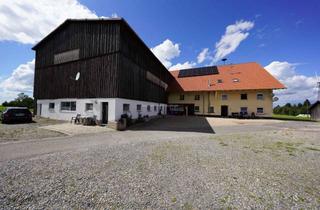 Bauernhaus kaufen in 87452 Altusried, Bauernhaus mit Entwicklungspotential auf vielen Wohn und Nutzflächen und Land