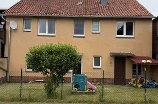 Haus kaufen in 31185 Söhlde, Zweifamilienhaus mit Potenzial und Feldblick – Raum Söhlde