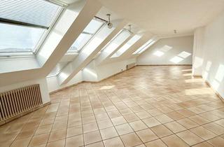 Wohnung kaufen in Gutenbergplatz 37, 59821 Arnsberg, Großzügige Dachgeschosswohnung mit Balkon in bester Innenstadtlage
