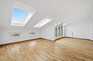 Wohnung mieten in 13585 Spandau, Stilvolle Dachgeschosswohnung in Spandau – 2 Zimmer, EBK und Balkon nahe Havel Altstadt Spandau