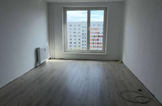 Wohnung mieten in 10315 Friedrichsfelde, Renovierte Pärchenwohnung OHNE Balkon!