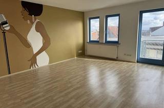 Wohnung mieten in 35274 Kirchhain, Lebensraum in Kirchhain: Helle 3-Zimmer-Wohnung mit Balkon
