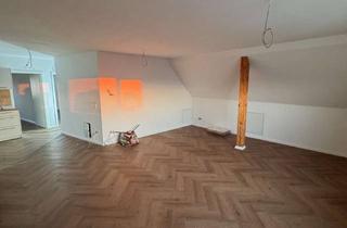 Wohnung mieten in Auf Dem Martinsberg 15, 55545 Bad Kreuznach, Exklusive 3-Raum-Dachgeschosswohnung in Bad Kreuznach-Nord