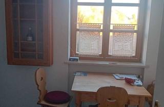 Wohnung mieten in 82284 Grafrath, Gemütliche 3-Raum-Wohnung mit gehobener Innenausstattung mit Balkon und EBK in Grafrath