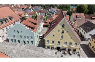 Gewerbeimmobilie kaufen in Marktplatz, 91171 Greding, Hotel am Markt, historische Immobilienensemble mit Haupt- und Gästehaus im Herzen Bayerns