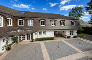 Villa kaufen in 70192 Nord, Stuttgarts seltene Gelegenheit – Luxusvilla mit einzigartigem Parkgrundstück